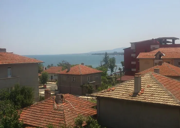 Гостьовий будинок Svetla